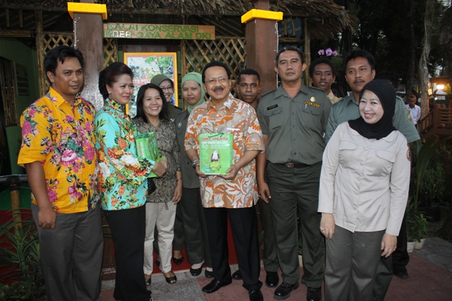 pameran01
